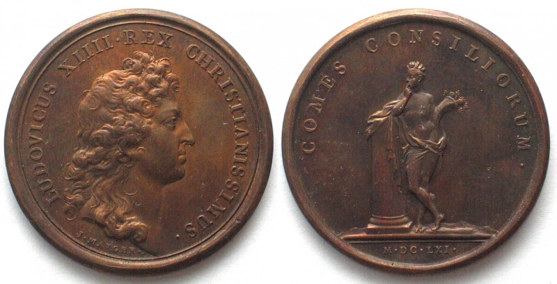 1661. LE SECRET DES CONSEILS DU ROI.
AE Medaille par Jean Mauger (1648-1722). 4...