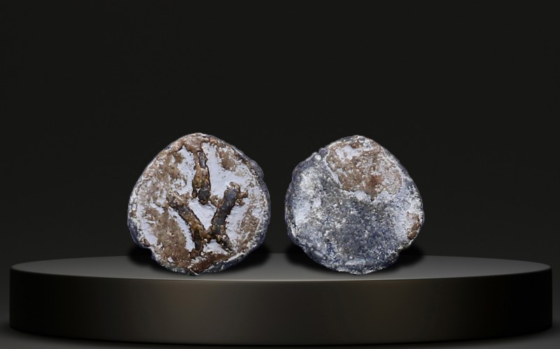 Lead Seals , Byzantine, 700 A.D. - 1300 A.D.
W: 2g / D: 15mm