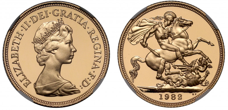 PF70 UCAM | Elizabeth II (1952-), gold proof Sovereign, 1982, crowned head right...