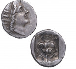 88-84 aC. Rodas. Dracma. Magistrado, Nicagoras. Ag. 2,77 g. Bella. Escasa. Muy buen reverso. EBC. Est.240.