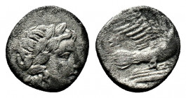 (Silver. 0.78g 11mm) Sikyonia. Sikyon 350-320 BC. Obol AR
Laureate head of Apollo right / ΣI, dove flying right.
BCD Peloponnesos 257-60