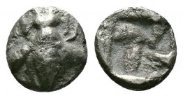 (Silver.0.35g 8mm) Ionia. Ephesos circa 550-500 BC. Obol AR
Bee / Incuse square punch.
Karwiese Series V, 38.