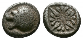 (Silver.1.18g 9mm) Ionia. Miletos 550-400 BC. Diobol AR
Forepart of lion left
Rev. stellate pattern within incuse square.
SNG Kayhan 476-82