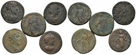 (Bronze, 27.50g) 5 ancients Pıeces. Sold as seen.