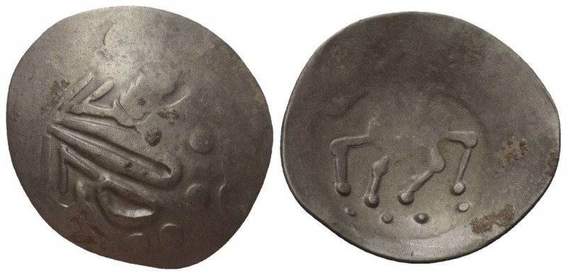 Ostkelten. Muntenien. Typ 'Sattelkopf'.

 Tetradrachme (Silber).
Vs: Stark st...