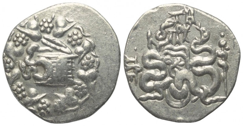 Mysien. Pergamon.

 Cistophor (Silber). Ca. 166 - 67 v. Chr.
Vs: Cista mystic...