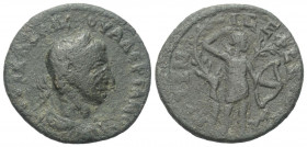 Ionien. Ephesos. Valerianus I. (253 - 260 n. Chr.).

 Bronze.
Vs: Büste mit Lorbeerkranz, Paludament und Panzer rechts.
Rs: Artemis mit Bogen nach...