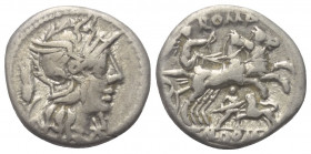 Cn. Domitius Ahenobarbus.

 Denar (Silber). 128 v. Chr. Rom.
Vs: Kopf der Roma mit geflügeltem Helm rechts, davor Wertzeichen, dahinter Ähre.
Rs: ...