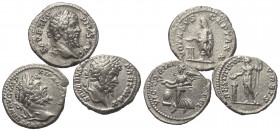 Römische Münzen - Lots. Kaiserzeit.


Lot (3 Stück, Silber): Septimius Severus Denare. Sehr schön, teils fast vorzüglich.