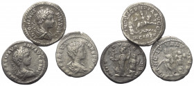 Römische Münzen - Lots. Kaiserzeit.


Lot (3 Stück, Silber): Caracalla Denare. Meist sehr schön.