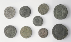 Römische Münzen - Lots. Kaiserzeit.


Lot (9 Stück): Bronzemünzen vom späten 3. Jhdt. bis Mitte 4. Jhdt.

Unter anderem: Carinus, Licinius, Const...