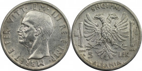 5 Lek 1939 R
Europäische Münzen und Medaillen, Albanien / Albania. Vittorio Emanuele III. 5 Lek 1939 R. 5,0 g. 0.835 Silber. 0.13 OZ. KM 33. Stempelg...