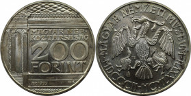 200 Forint 1977 
Europäische Münzen und Medaillen, Ungarn / Hungary. 175 Jahre Nationalmuseum - Nemzeti Museum. 200 Forint 1977. 28,0 g. 0.640 Silber...