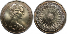 50 Cents 1977 
Weltmünzen und Medaillen, Australien / Australia. 25. Jahrestag - Beitritt von Elizabeth II. 50 Cents 1977. Kupfer-Nickel. KM 70. Stem...