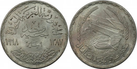 1 Pound 1968 
Weltmünzen und Medaillen, Ägypten / Egypt. Kraftwerk für Assuan Dam. 1 Pound 1968. 25,0 g. 0.720 Silber. 0.58 OZ. KM 415. Fast Stempelg...