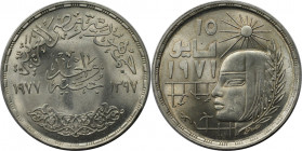 1 Pound 1977 
Weltmünzen und Medaillen, Ägypten / Egypt. "1971 Corrective Revolution". 1 Pound 1977. 15,0 g. 0.720 Silber. 0.35 OZ. KM 473. Stempelgl...