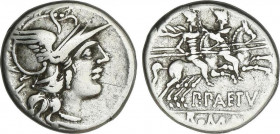 Denario. 138 a.C. AELIA. P. Aelius Paetus. Rev.: Dioscuros a caballo a derecha, encima estrellas, debajo P. PAETVS. 4,02 grs. AR. (Limpiada). BMC-877;...