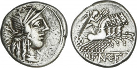 Denario. 123 a.C. FANNIA. Marcius Fannius C. f. Anv.: Cabeza de Roma a derecha entre ROMA y X. Rev.: Victoria en cuadriga a derecha. En exergo: M. FAN...