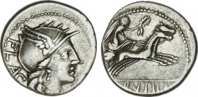 Denario. 77 a.C. RUTILIA. L. Rutilius Flaccus. Anv.: Cabeza de Roma a derecha, detrás FLAC. Rev.: Victoria en biga a derecha. En exergo: L. RVTILI. 3,...