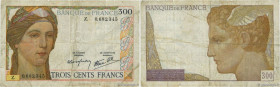 Country : FRANCE 
Face Value : 300 Francs 
Date : (09 février 1939) 
Period/Province/Bank : Banque de France, XXe siècle 
Catalogue reference : F.29.0...