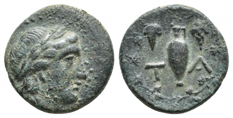 AEOLIS. Temnos. Ae (Circa 2nd-1st centuries BC). (17mm, 4.1 g) Obv: Laureate hea...