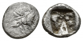 IONIA. Phokaia. Diobol (Circa 521-478 BC). (12mm, 1.7 g) Obv: Head of griffin left. Rev: Incuse square with pyramidal facets.