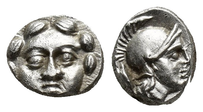 Selge , Pisidia. AR Obol (9mm, 1.00 g) Obv. Facing head of Gorgoneion Rev. Helme...