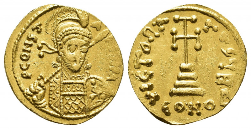 Constantine IV Pogonatus (AD 668-685). AV solidus (19.8mm, 4.4 g). Constantinopl...