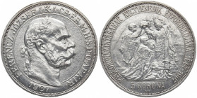 HABSBURGER BIS 1866
Franz Josef, 1848 - 1916. 5 Kronen 1907 KB, Kremnitz. Herinek 779. 24.04 g. Kl. Henkelspur, sehr schön