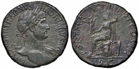 Adriano (117-138) Sesterzio - Testa laureata a d. - R/ Roma seduta a s. - RIC 562 AE (g 26,25) Ritocchi nei campi