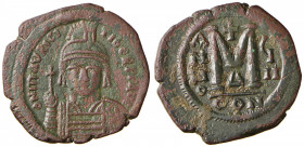 BISANZIO Maurizio Tiberio (578-582) Follis A. YII (Costantinopoli) Busto coronato di fronte - R/ Valore - Sear 494 AE (g 11,65)