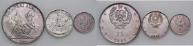 ALBANIA 25, 10 e 5 Leke 1968 - AG Lotto di tre monete in confezione originale in similpelle, purtroppo rotta, con certificato
