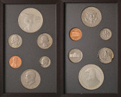 USA Set 1983 - In confezione originale (scatola esterna un poco logora). Dollaro Olimpiade Los Angeles in AG