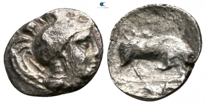 Lucania. Thourioi 350-300 BC. 
Triobol AR

11mm., 0,93g.

Head of Athena ri...