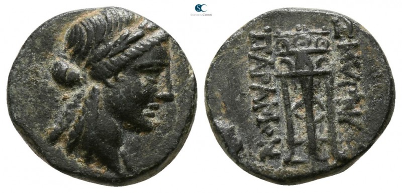 Ionia. Smyrna . ΠΑΡΑΜΟΝΟΣ (Paramonos), magistrate circa 115-105 BC. 
Bronze Æ
...