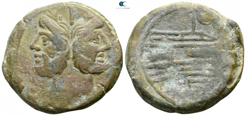 Anonymous 211-208 BC. Rome
As Æ

24mm., 19,53g.

Laureate head of Janus; ab...