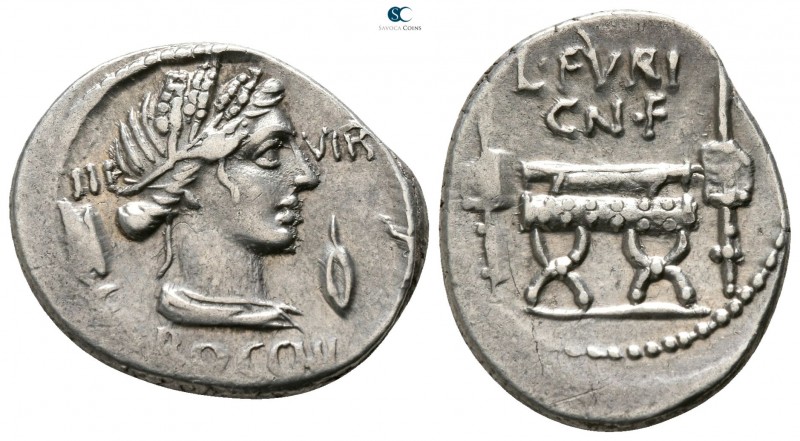 L. Furius Cn.f. Brocchus. 63 BC. Rome
Denarius AR

17mm., 3,84g.

BROCCHI I...