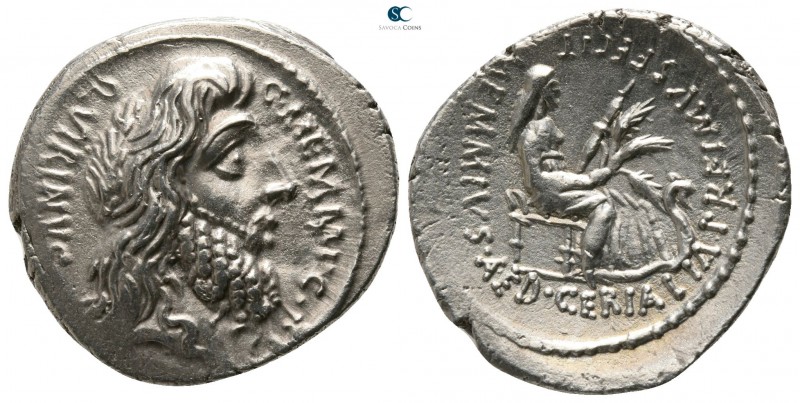 C. Memmius C.f. 56 BC. Rome
Denarius AR

19mm., 3,90g.

C MEMMI C F QVIRINV...