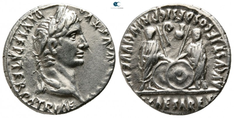 Augustus 27-14 BC. Struck 2 BC-AD 4.. Lyon
Denarius AR

17mm., 3,83g.

CAES...