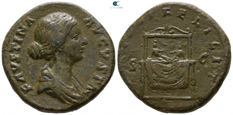 Faustina II AD 147-175. Struck AD 161-175. Rome
Sestertius Æ

30mm., 24,40g....