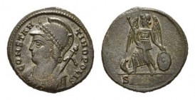 Constantine augustus, 307-337 Follis, Thessalonica circa 330-333, Æ 18.5mm, 2.69 g. CONSTANTINOPOLIS Helemeted bust left wearing imperial cloack. Rev....