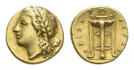 Sicily, Syracuse 50 litrae circa 317-310, EL 15mm., 3.54g. Laureate head of Apollo; behind,helmet . Rev. ΣΥΡΑΚ − ΟΣΙΩΝ Tripod; between its legs, Π. SN...