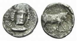 Campania, Hyria Nomos 395-385, AR 21.5mm., 6.40g. Facing head of Hera Lakinia, slightly turned to r., wearing large stephane decorated with plamette b...