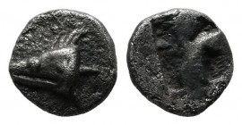 Mysia, Kyzikos, circa 550-500 BC. AR Hemiobol (7mm, 0.37g). Head of tunny fish to left / Quadripartite incuse square. Von Fritze II 3; SNG France –; S...
