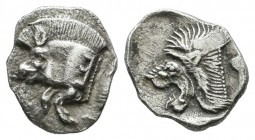 Mysia, Kyzikos. ca.525-475 BC. AR Obol (11mm, 0.81g). Forepart of boar left, E (retrograde) on shoulder, tunny behind. / Head of lion left within incu...