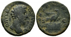 Commodus, AD 177-192, for Divus Marcus Aurelius . AE (24mm, 9.35g). AD 180. DIVVS M ANTONINVS PIVS, bare head right / CONSECRATIO / S C, eagle standin...