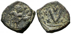 Heraclius, AD.610-641 or Constans II. AD.641-668. AE Follis (23mm, 7.59g).