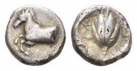 Thessaly, Skotussa Drachm 2nd half of the 5th century, AR 17mm., 5.05g. Forepart of horse left. Rev. ΣKO, germinating grain diagonally upwards; all in...