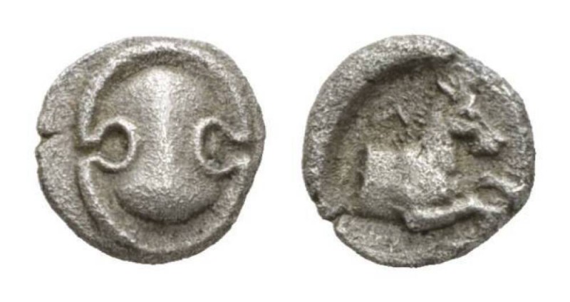 Boeotia, Tanagra Obol Early-mid 4th century, AR 9mm., 0.93g. Boeotian shield / F...