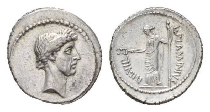 L. Flaminius Chilo. Denarius 43, AR 20mm., 3.82g. Denarius 43, AR 3.82 g. Laurea...